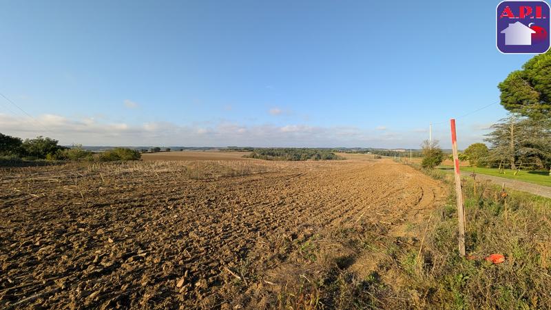 Terrain - 1 024 m²