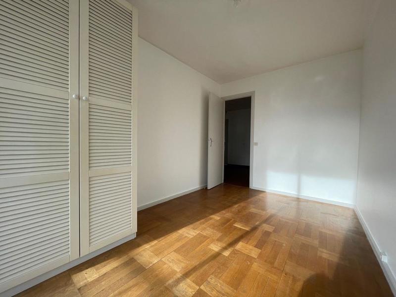 Appartement - 77 m² - 3 pièces