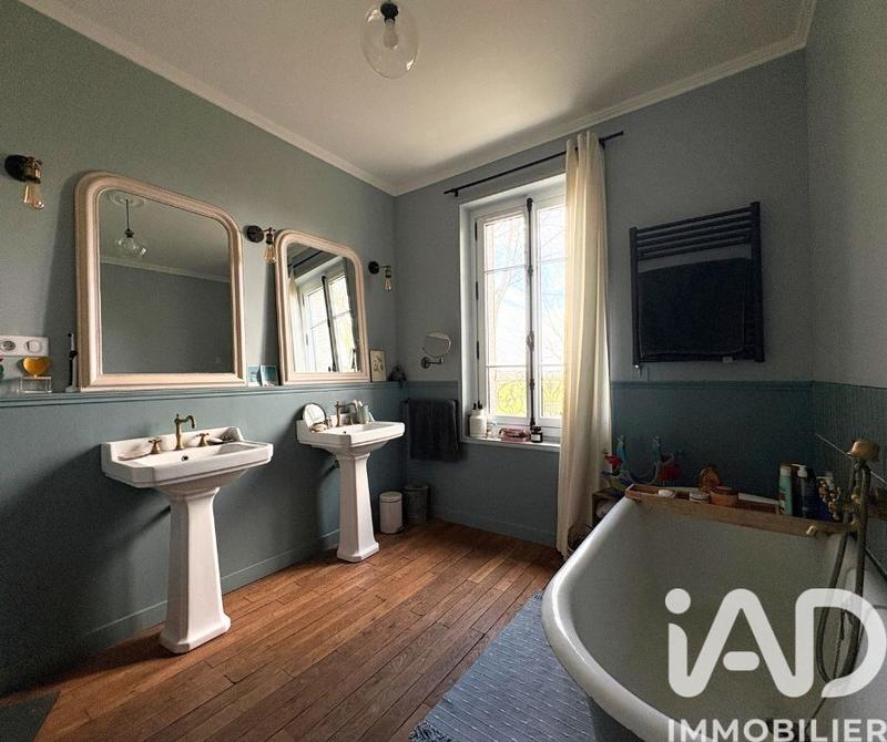 Maison - 140 m² - 6 pièces