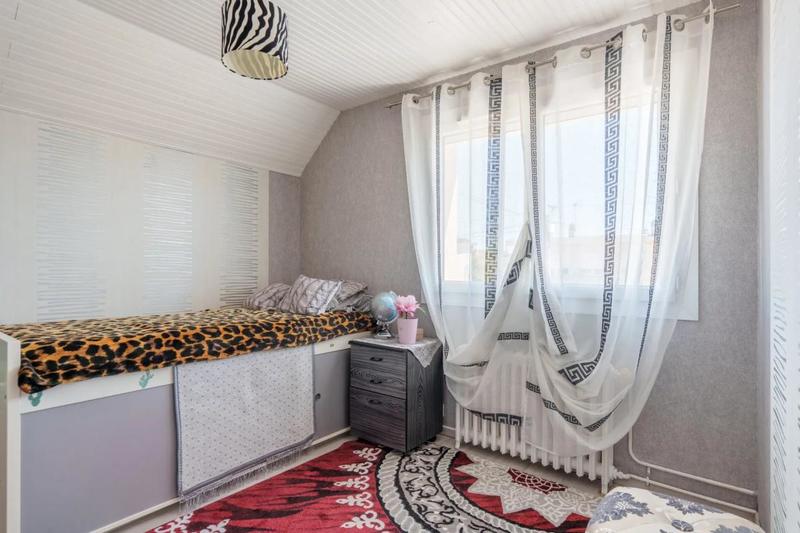 Maison - 150 m² - 5 pièces