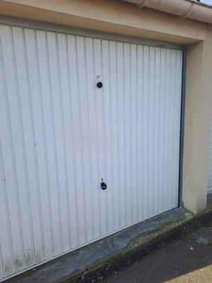 Garage - 12 m²