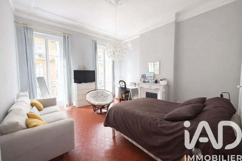 Appartement - 178 m² - 5 pièces