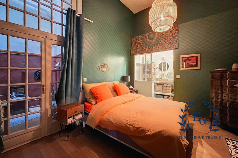 Appartement - 225 m² - 7 pièces