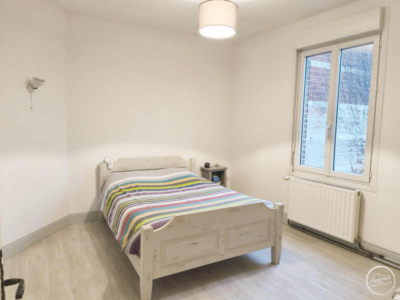 Maison - 150 m² - 8 pièces