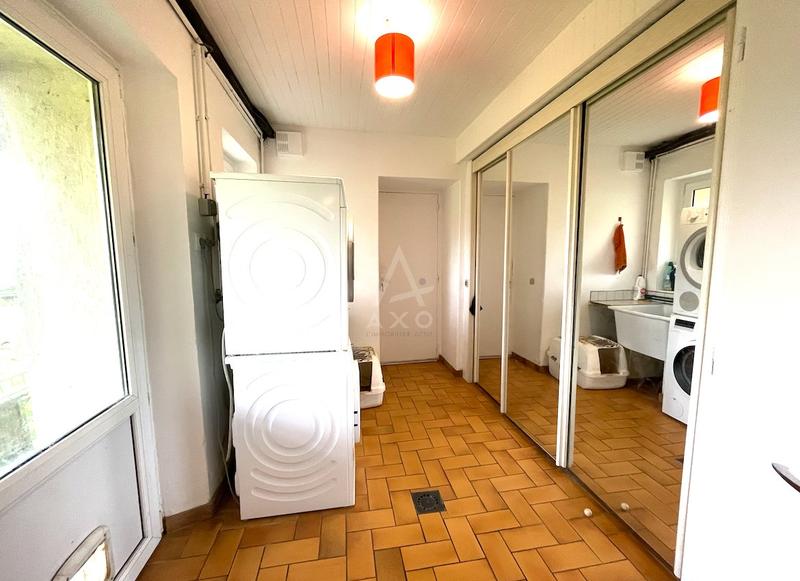 Haras - 250 m² - 11 pièces