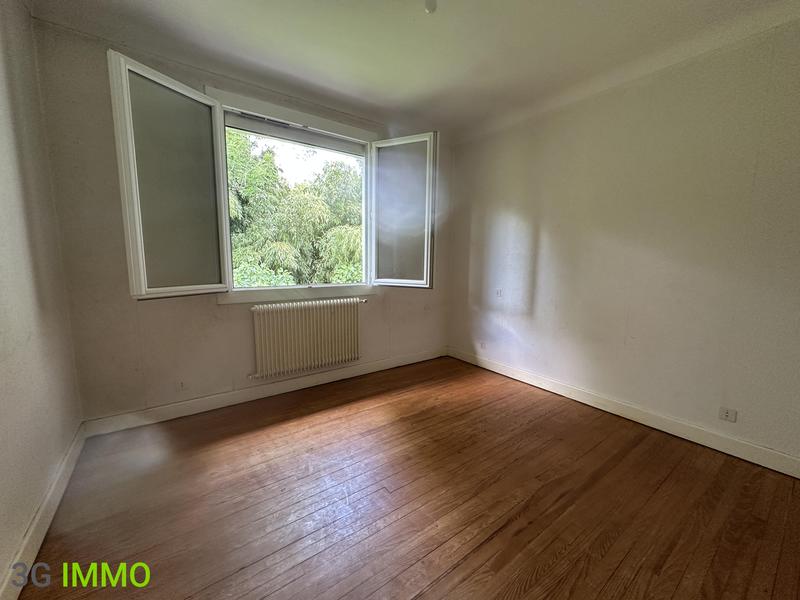 Maison traditionnelle - 102 m² - 6 pièces