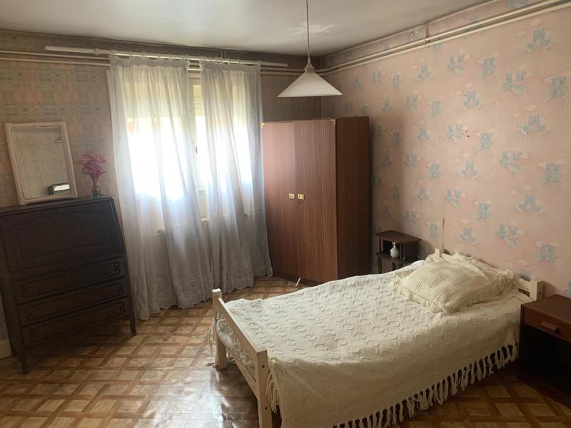 Maison - 140 m² - 8 pièces