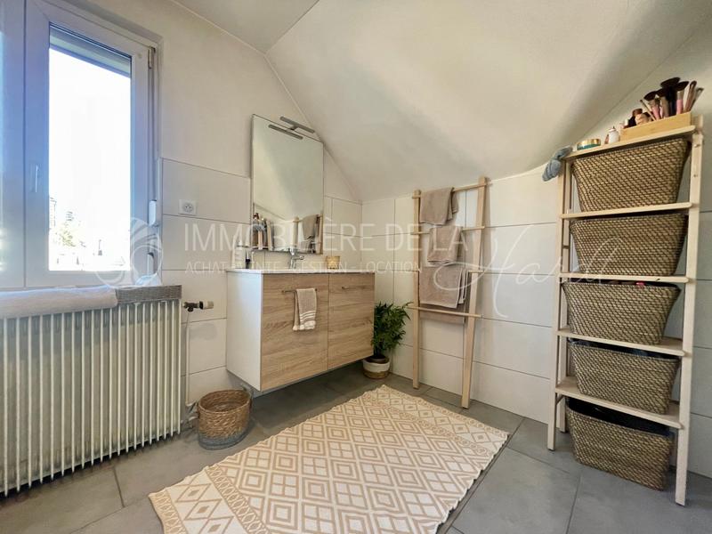 Maison - 100 m² - 3 pièces