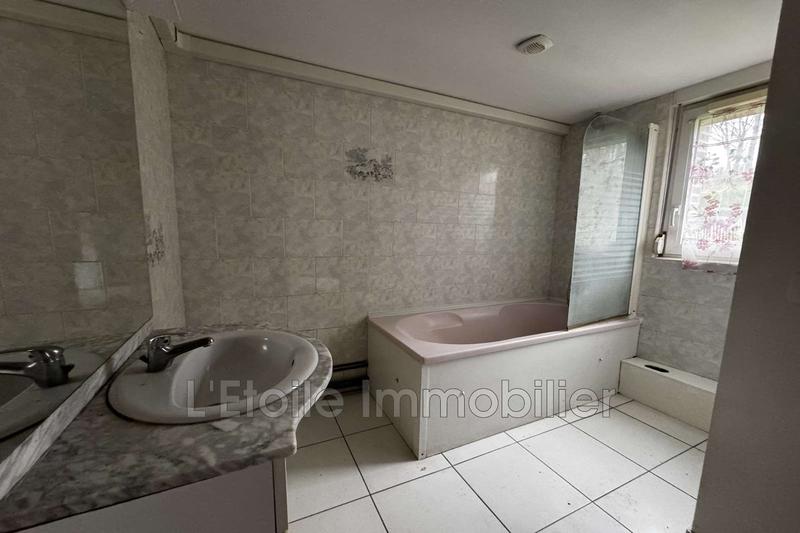 Maison - 167 m² - 7 pièces