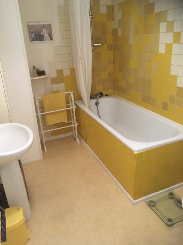 Villa - 100 m² - 5 pièces