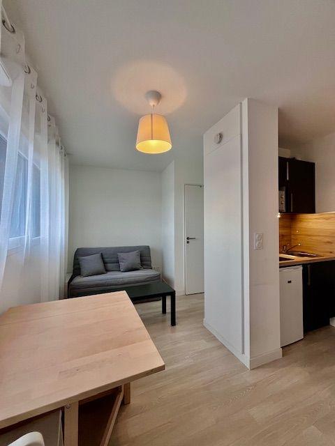 Studio - 18 m² - 1 pièce