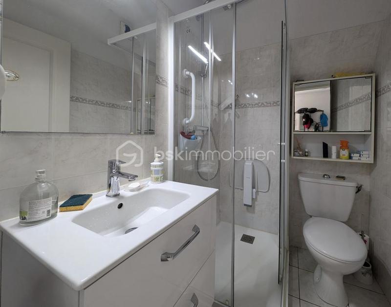 Pavillon - 90 m² - 5 pièces