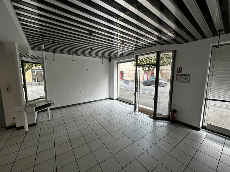 Local commercial - 95 m²