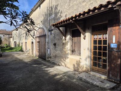 Maison de village - 115 m² - 5 pièces