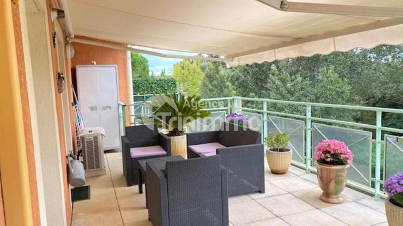 Appartement - 119 m² - 5 pièces