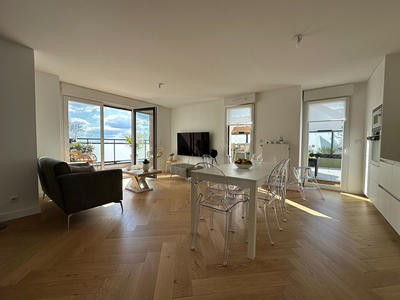 Appartement - 87 m² - 4 pièces