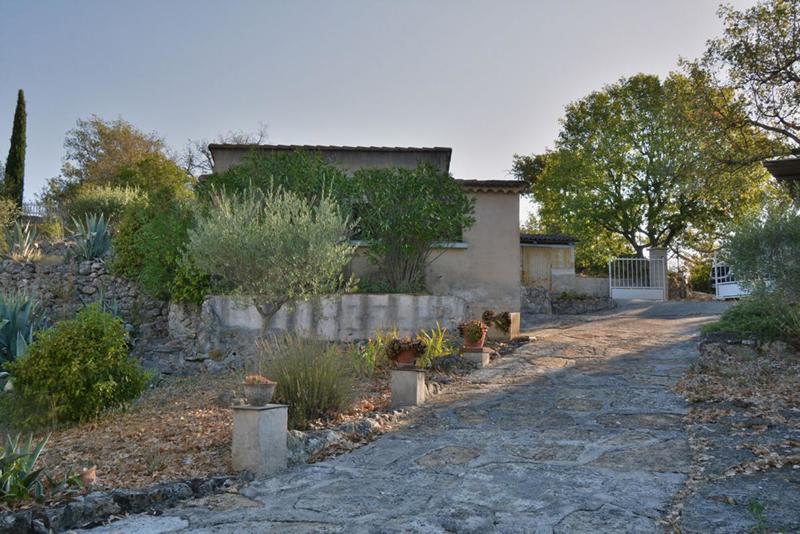 Maison - 85 m² - 5 pièces