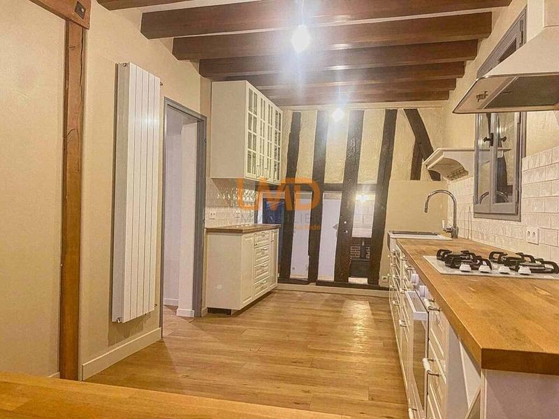 Maison de bourg - 98 m² - 5 pièces