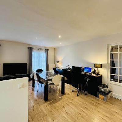 Maison - 75 m² - 3 pièces