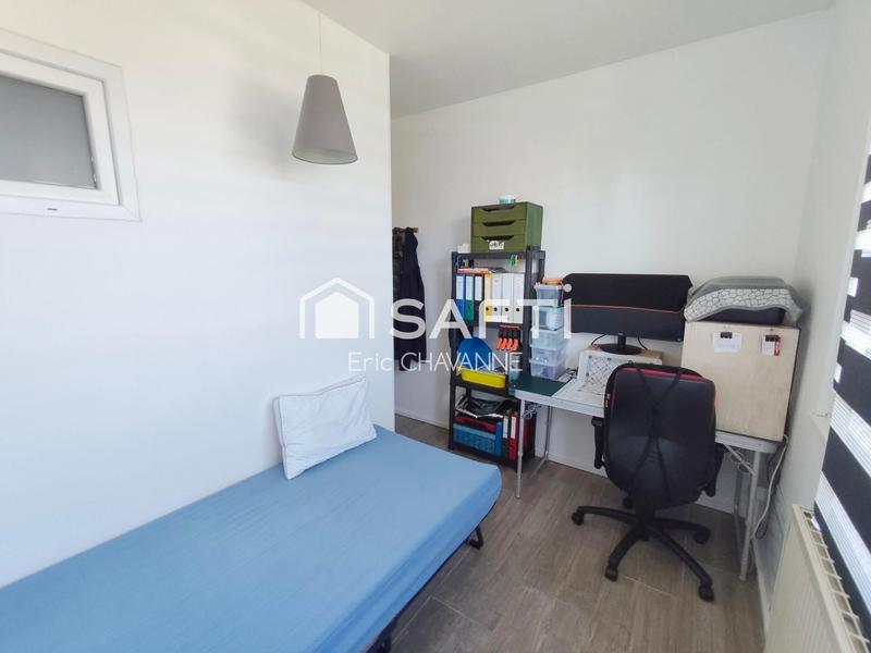 Maison - 93 m² - 4 pièces