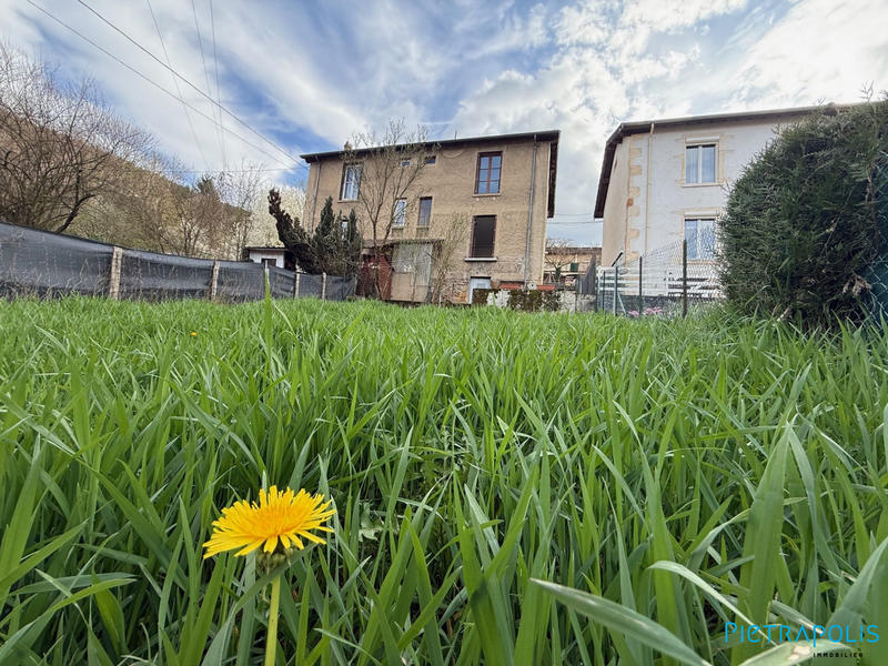 Maison - 85 m² - 5 pièces