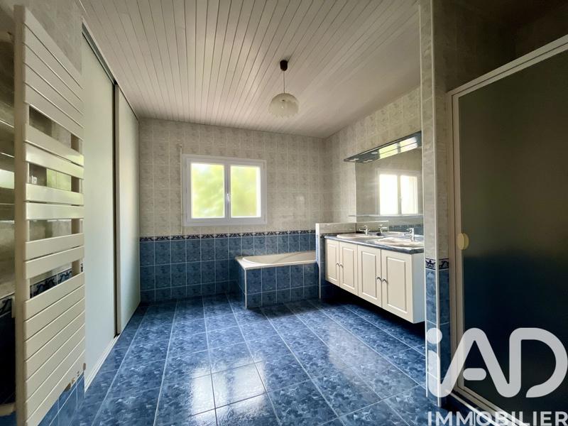 Maison - 165 m² - 6 pièces
