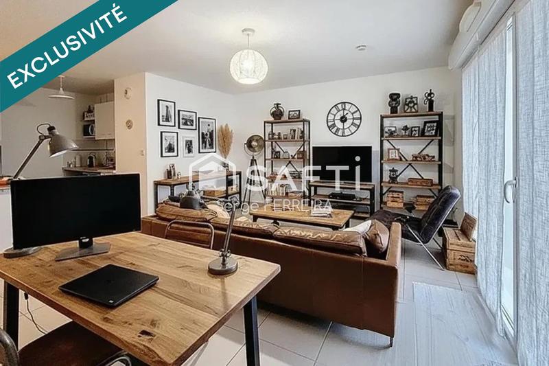 Appartement - 80 m² - 4 pièces