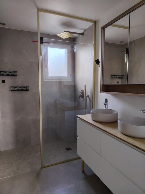 Appartement - 77 m² - 4 pièces