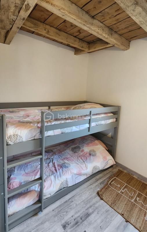 Maison en pierre - 450 m² - 12 pièces