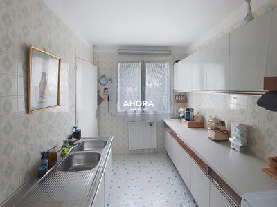 Appartement - 98 m² - 3 pièces