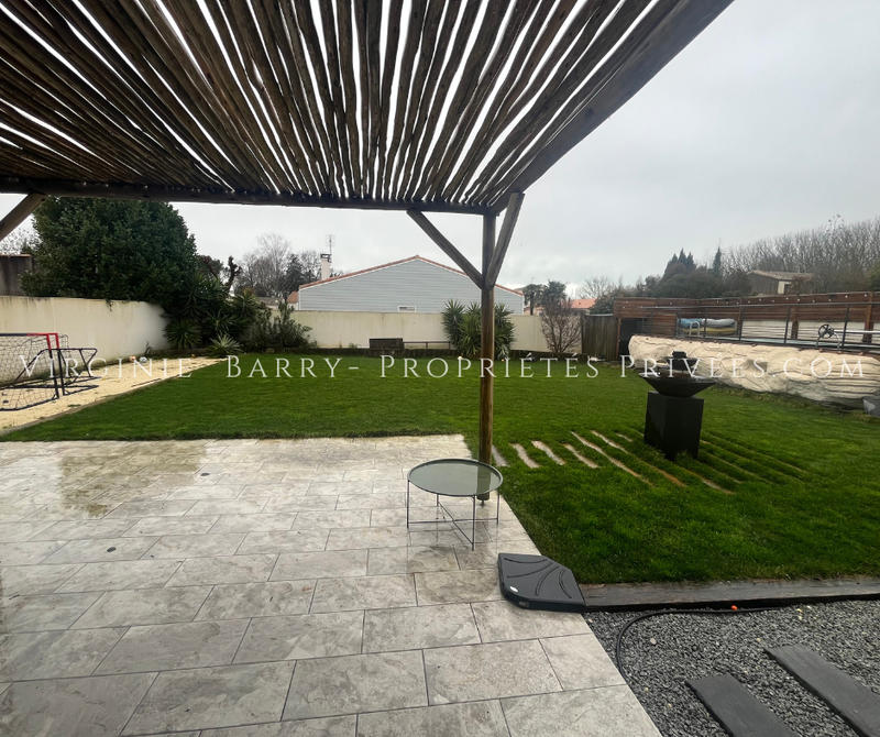 Maison - 110 m² - 4 pièces