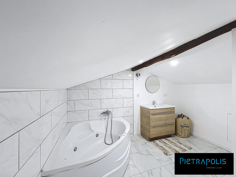 Maison ancienne - 200 m² - 5 pièces