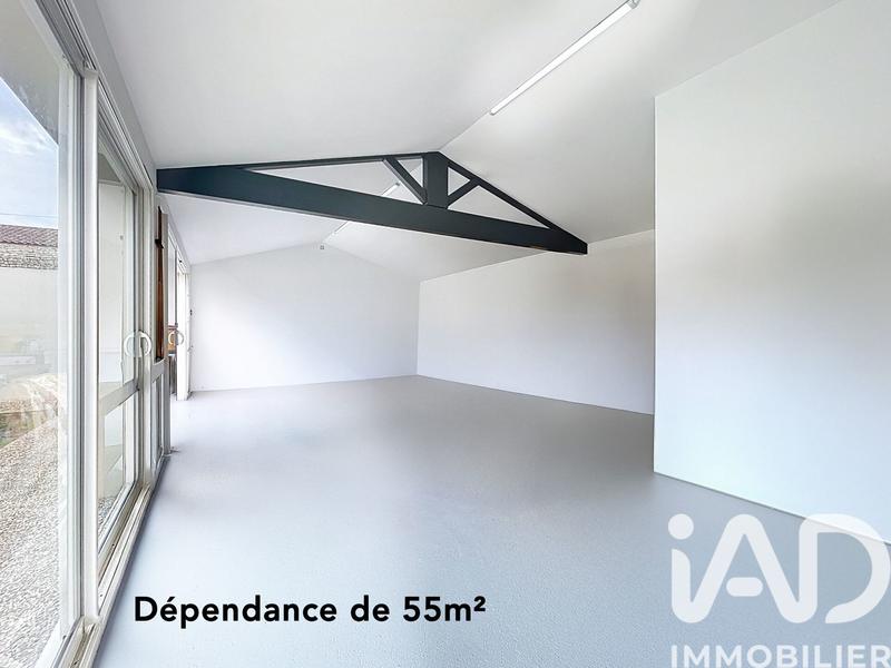 Maison - 212 m² - 8 pièces