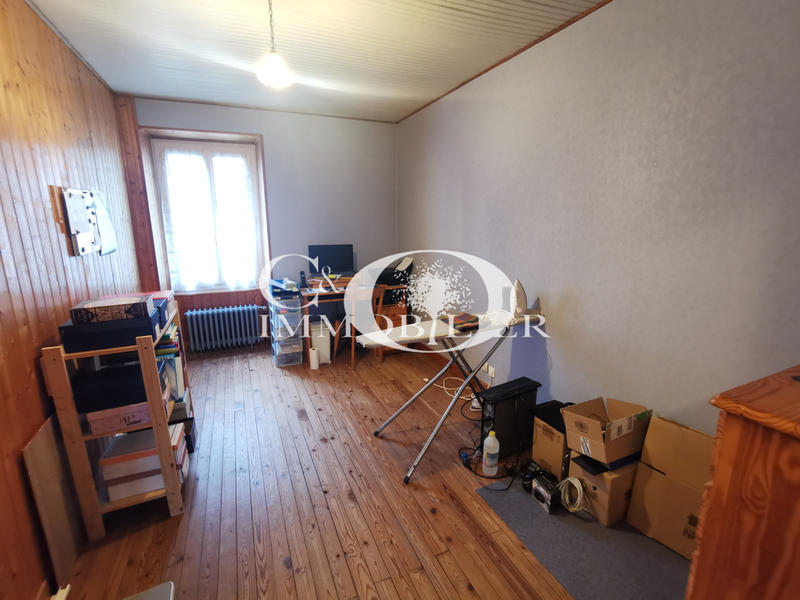 Maison - 97 m² - 5 pièces