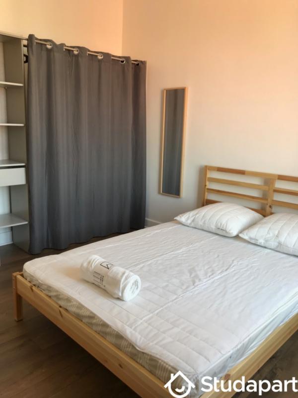 Chambre - 12 m² - 1 pièce