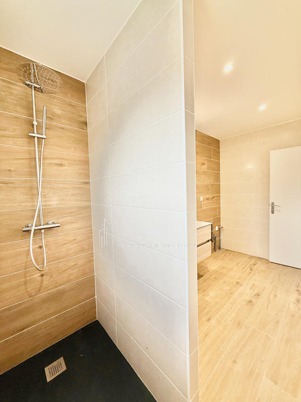 Villa - 110 m² - 5 pièces