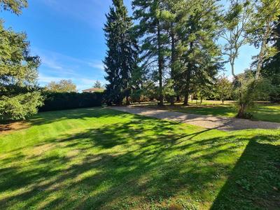 Maison - 170 m² - 8 pièces