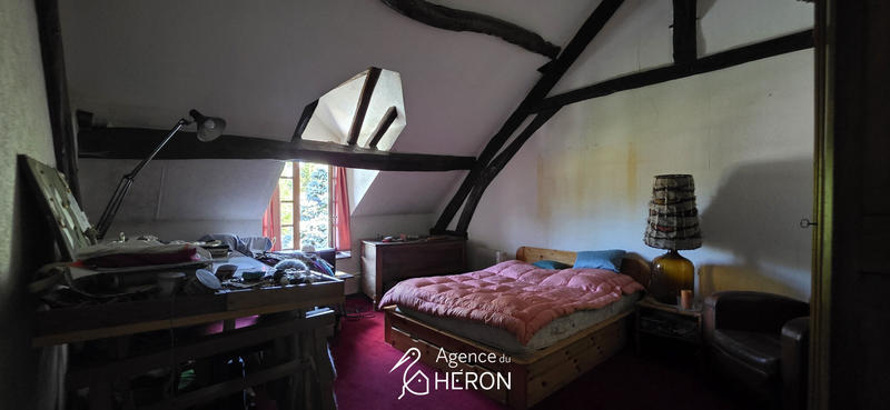 Maison - 201 m² - 7 pièces