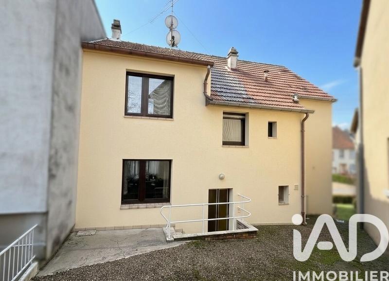Maison - 120 m² - 5 pièces