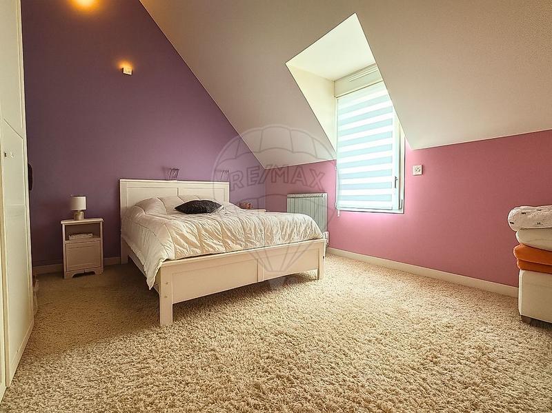 Propriété - 169 m² - 7 pièces