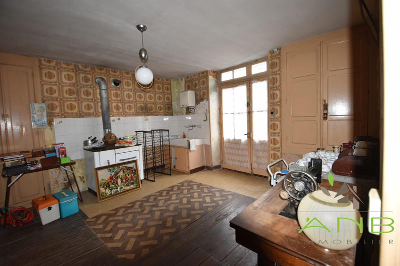 Maison - 120 m² - 9 pièces