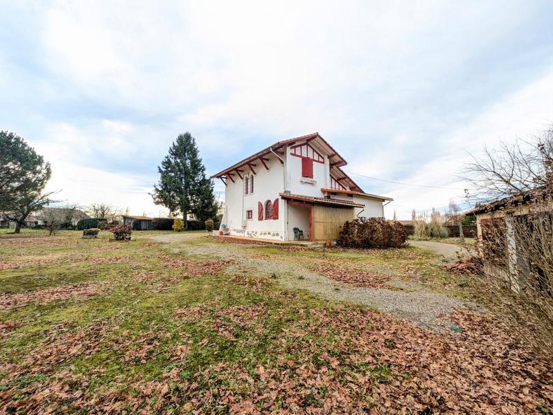 Maison ancienne - 107 m² - 4 pièces