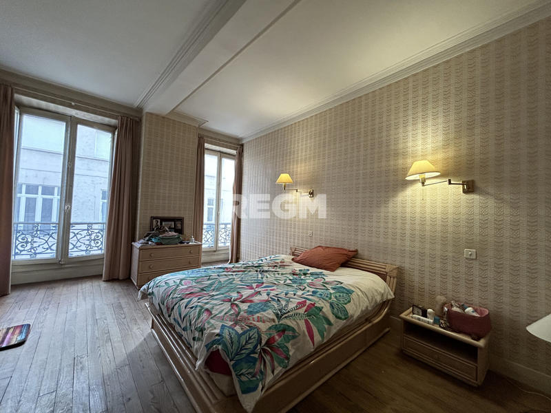 Appartement - 117 m² - 5 pièces