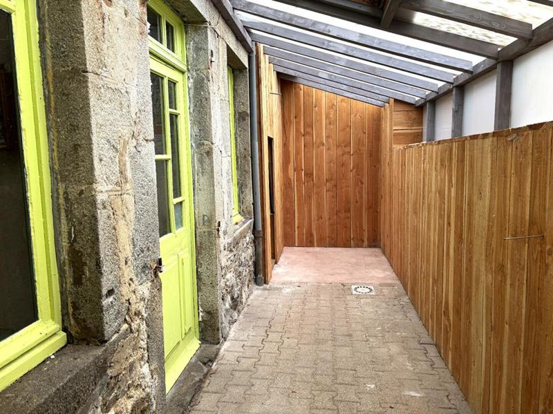 Maison - 180 m² - 7 pièces