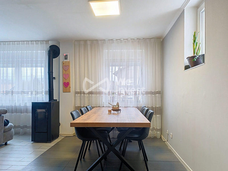 Maison - 97 m² - 5 pièces