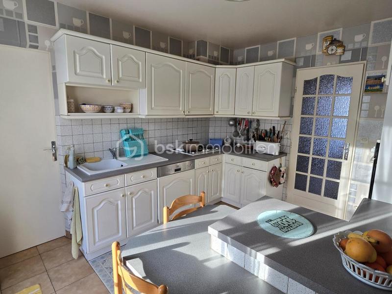 Maison - 110 m² - 6 pièces