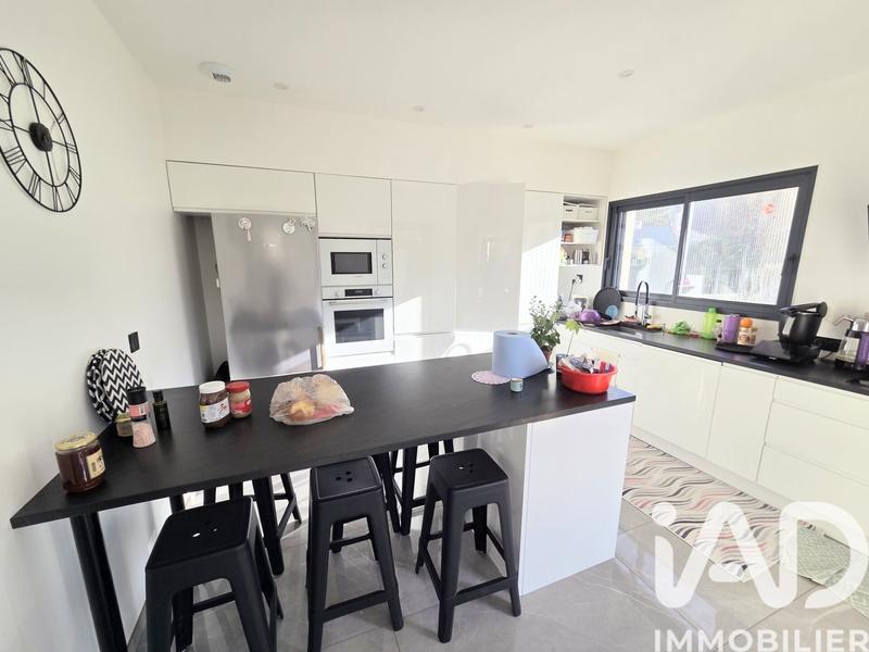 Maison - 120 m² - 4 pièces