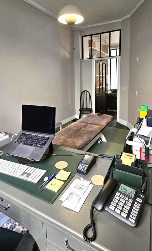 Fonds de commerce - Magasins - 75 m²