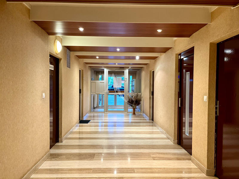 Appartement - 76 m² - 4 pièces