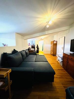 Maison - 136 m² - 8 pièces